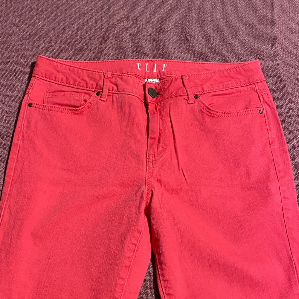 Hot pink capri jeans. Size 8.